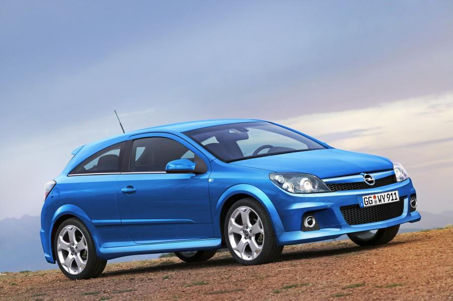  Opel Astra OPC 2006 года  (фото 22 из 44)